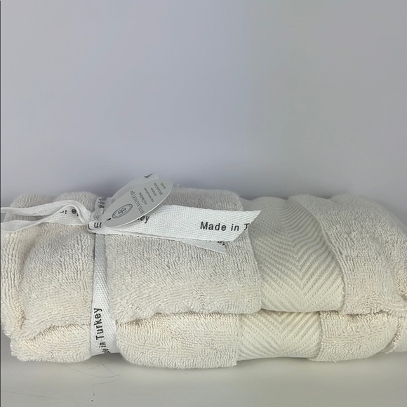 Hotel Balfour Spa Hand Towel Set Off White 100% Turkish Cotton Set of 2 NEW - Picture 5 of 6